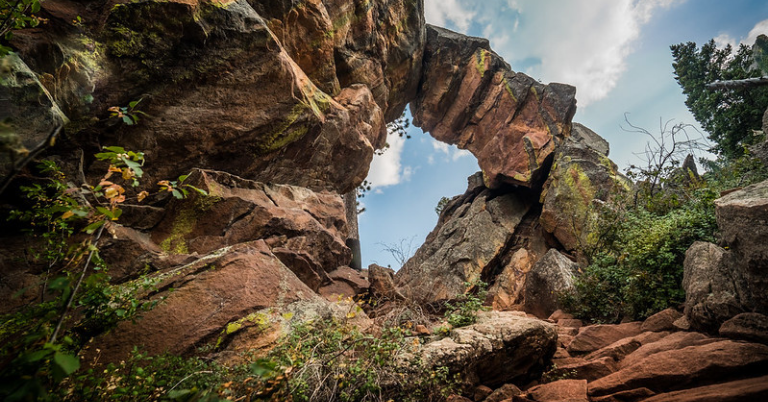 Royal Arch, Boulder